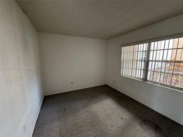 7787 SW 86th St E-206, Miami, FL 33143