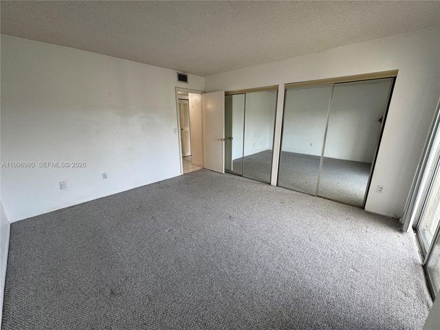 7787 SW 86th St E-206, Miami, FL 33143