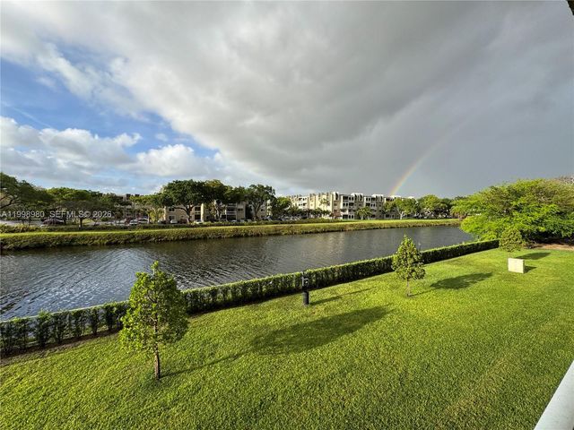 7787 SW 86th St E-206, Miami, FL 33143