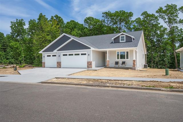 1197 Craven Court, Eau Claire, WI 54703