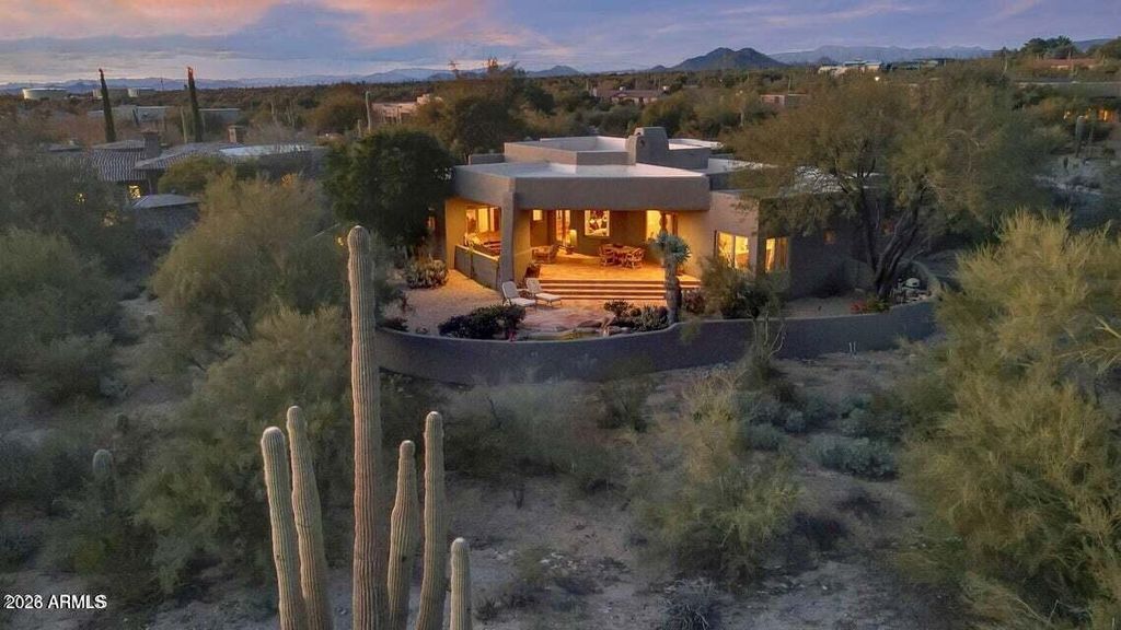 Image 1 of property listing at 10040 E HAPPY VALLEY Road 404, Scottsdale, AZ 85255