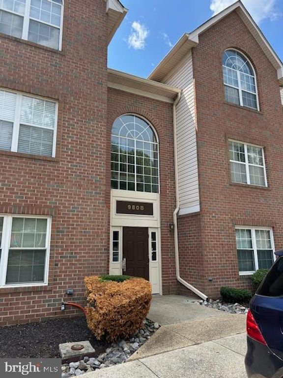 9808 LAKE POINTE CT #104, Upper Marlboro, MD 20774
