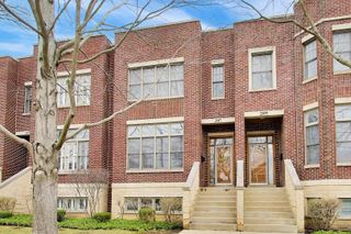 207 S Evergreen Avenue, Arlington Heights, IL 60005