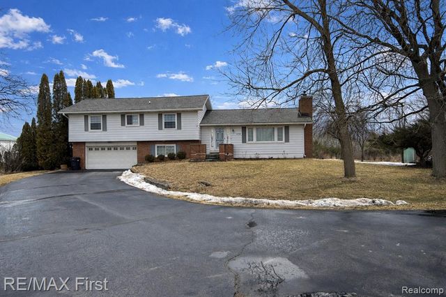 656 Wadhams Road, Kimball, MI 48074