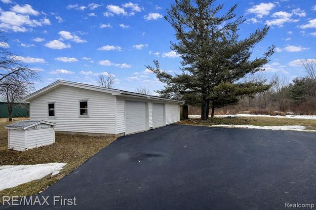 656 Wadhams Road, Kimball, MI 48074