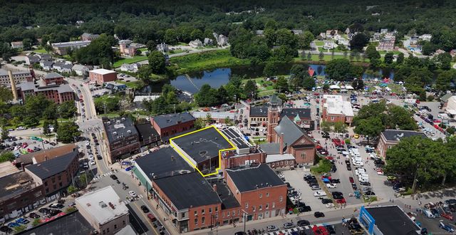 121 Main Street, Putnam, CT 06260