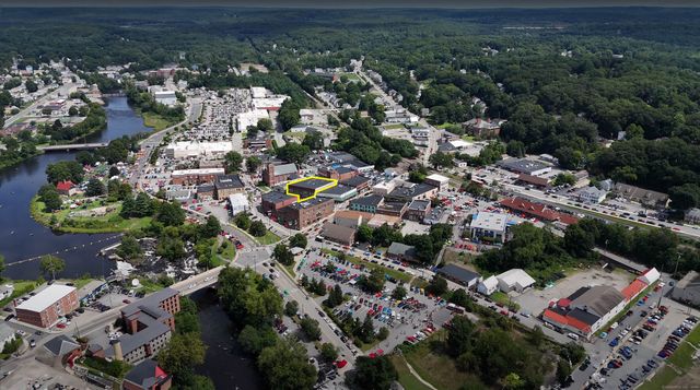121 Main Street, Putnam, CT 06260