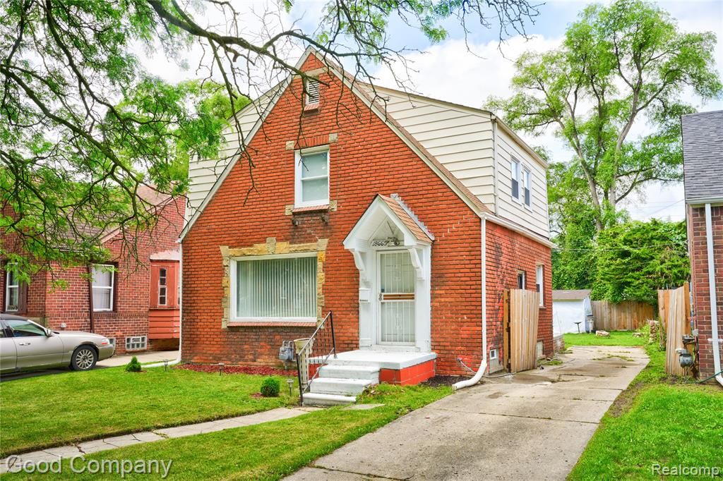18669 Coyle Street, Detroit, MI 48235
