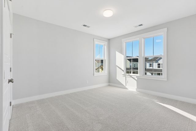 723 Rumbling Leaf Lane, Summerville, SC 29486