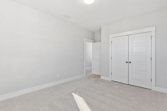 723 Rumbling Leaf Lane, Summerville, SC 29486