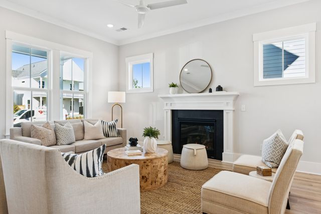 723 Rumbling Leaf Lane, Summerville, SC 29486