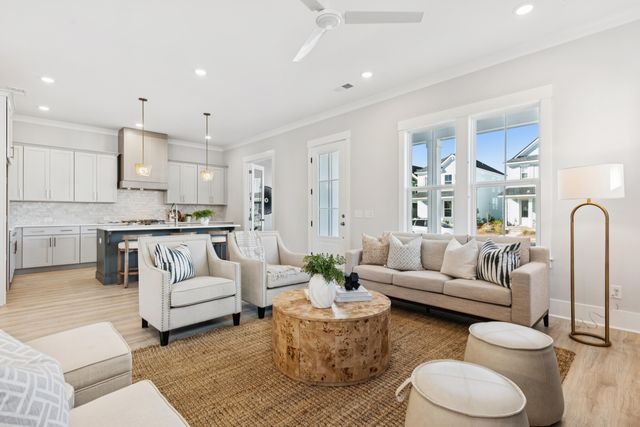 723 Rumbling Leaf Lane, Summerville, SC 29486