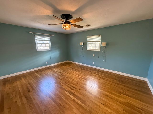 123 Hillandale Drive, Somerset, KY 42501