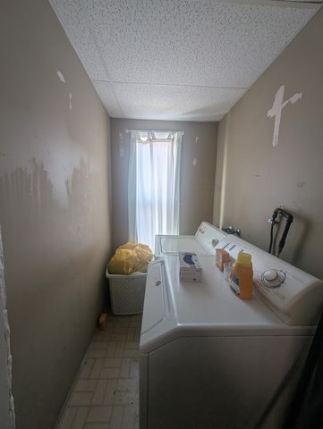 758 Jenks Avenue, Saint Paul, MN 55106