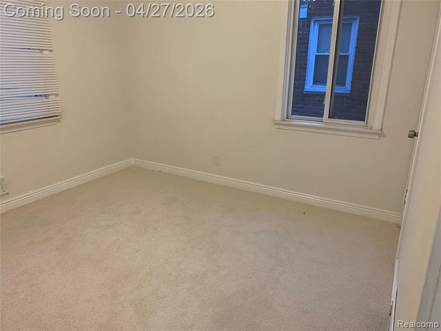 16735 Lincoln Avenue, Eastpointe, MI 48021