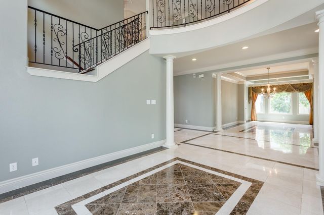 5243 Harvest Bend Court, Sugar Land, TX 77479