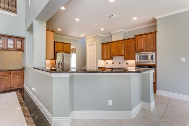 5243 Harvest Bend Court, Sugar Land, TX 77479