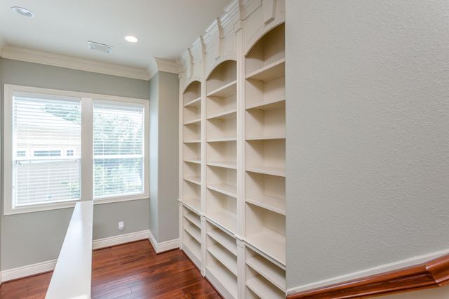 5243 Harvest Bend Court, Sugar Land, TX 77479
