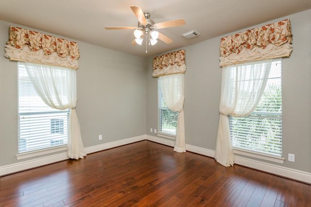 5243 Harvest Bend Court, Sugar Land, TX 77479