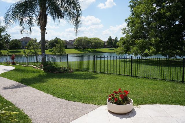 5243 Harvest Bend Court, Sugar Land, TX 77479