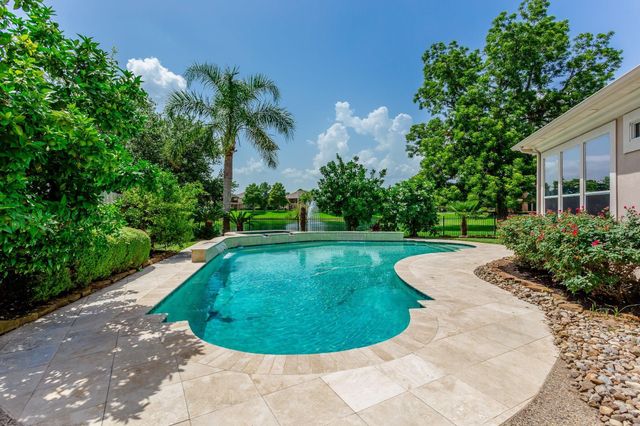 5243 Harvest Bend Court, Sugar Land, TX 77479