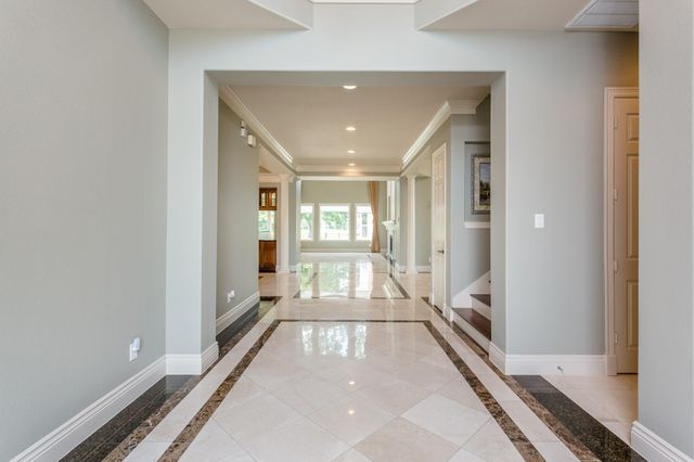 5243 Harvest Bend Court, Sugar Land, TX 77479