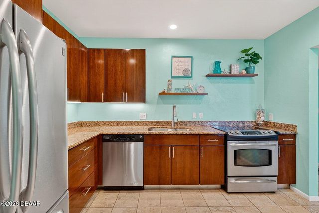 925 N Halifax Ave Apt 1109, Daytona Beach, FL 32118