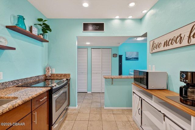 925 N Halifax Ave Apt 1109, Daytona Beach, FL 32118