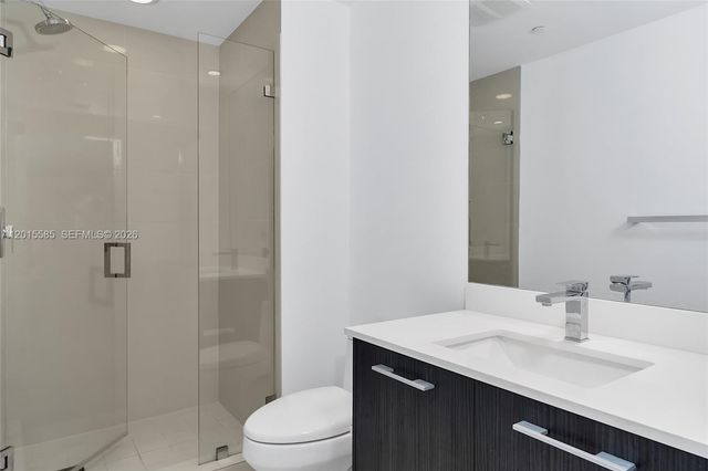 45 SW 9th St 3502, Miami, FL 33130