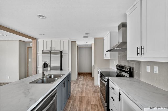 94448 N Zella Point, Dunnellon, FL 34433