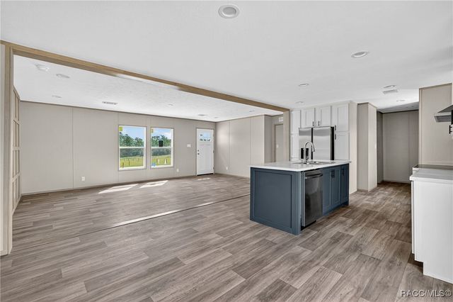 94448 N Zella Point, Dunnellon, FL 34433