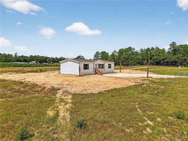 94448 N Zella Point, Dunnellon, FL 34433