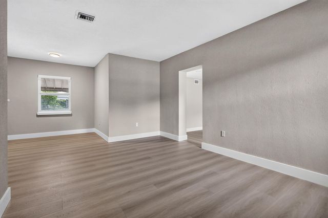 19320 NW 6TH Court, Miami Gardens, FL 33169