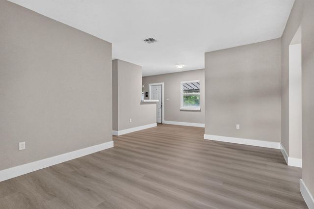 19320 NW 6TH Court, Miami Gardens, FL 33169