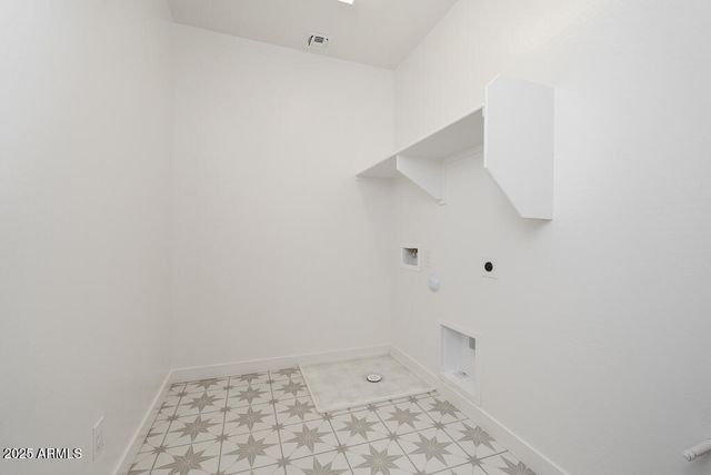 40218 N Alegre Drive, San Tan Valley, AZ 85140