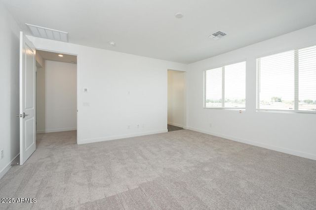 40218 N Alegre Drive, San Tan Valley, AZ 85140