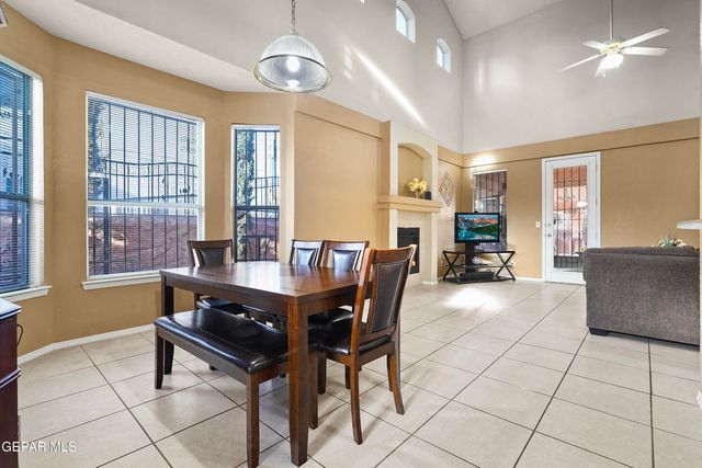 444 ghost flower Street, Horizon City, TX 79928