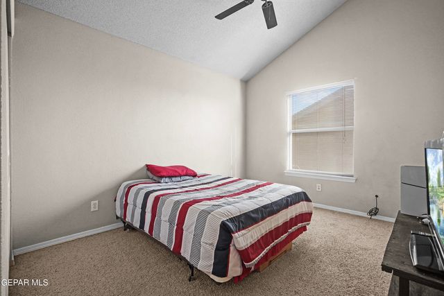 444 ghost flower Street, Horizon City, TX 79928