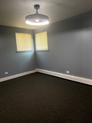 1220 E 79th Street 1E, Chicago, IL 60619