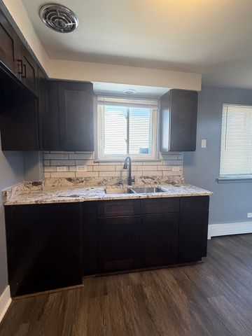 1220 E 79th Street 1E, Chicago, IL 60619