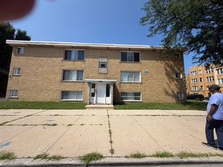 1220 E 79th Street 1E, Chicago, IL 60619