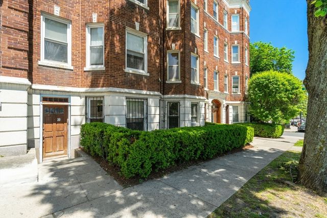 1629 Commonwealth Avenue 20, Boston, MA 02135