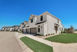 1115 Bowie Drive, Lewisville, TX 75077