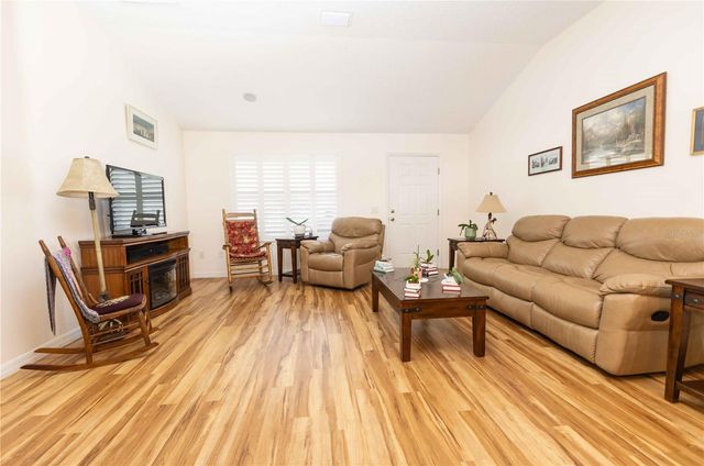 2706 MORVEN PARK WAY, The Villages, FL 32162