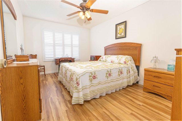 2706 MORVEN PARK WAY, The Villages, FL 32162