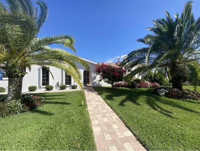 2327 WINDSOR Road, Palm Beach Gardens, FL 33410