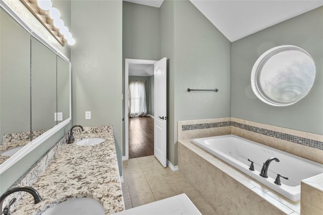 24 Cherry Hills E, Abilene, TX 79606