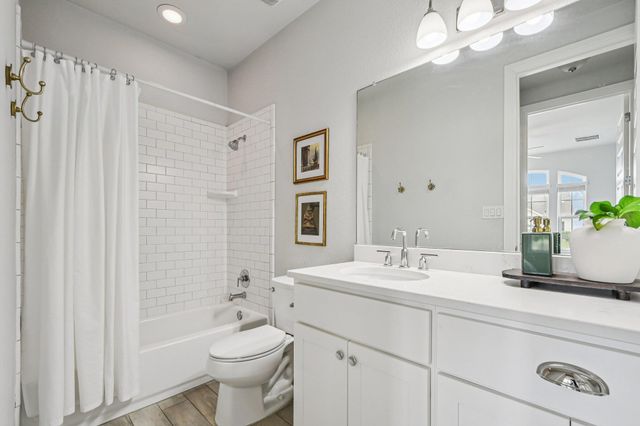 548 Faith DR, Liberty Hill, TX 78642