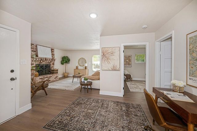 3824 13th Ave, Sacramento, CA 95820