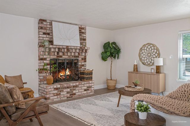 3824 13th Ave, Sacramento, CA 95820